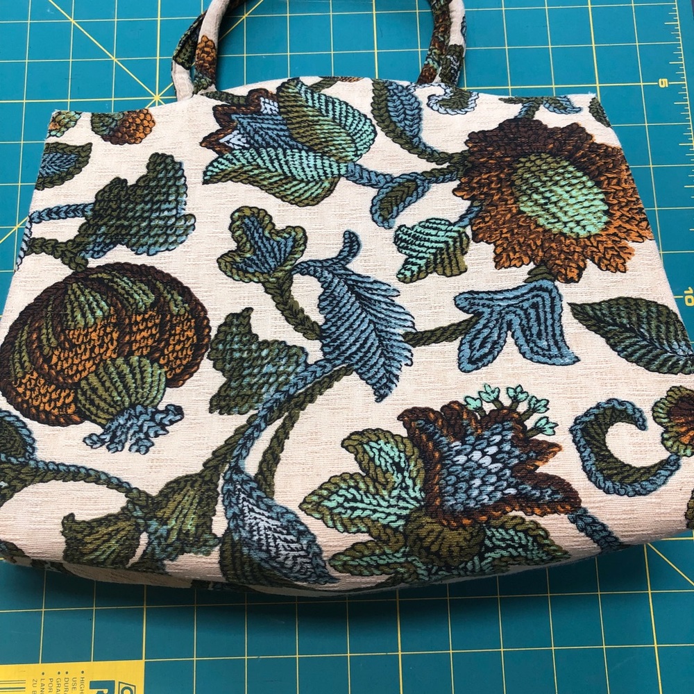 Vintage purse flowers
